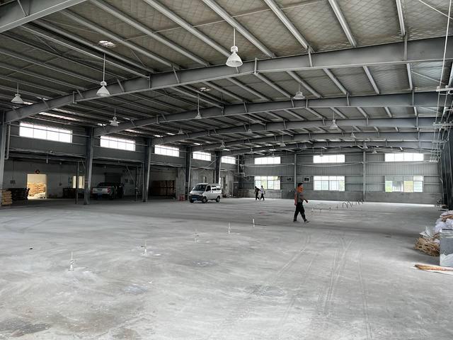 (出租)丹阳导墅5000平米钢结构带行车厂房，双证齐全